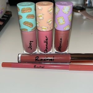FRIENDS Revolution lip set!